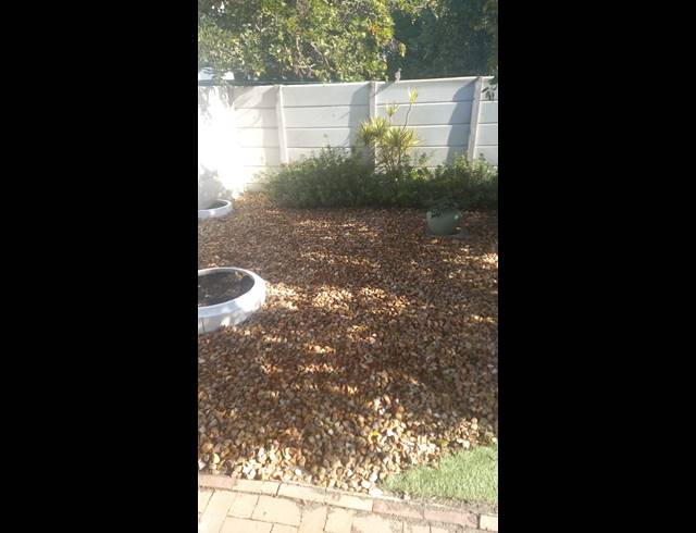 1 bed property to rent in TABLE VIEW